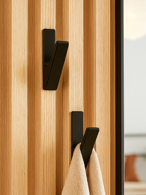 Гачок одинарний FF 15/106 Чорний  - 2