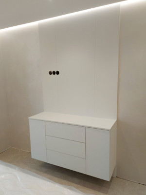 Мебльована спальня з ТВ-зоною та туалетним столиком  - 4