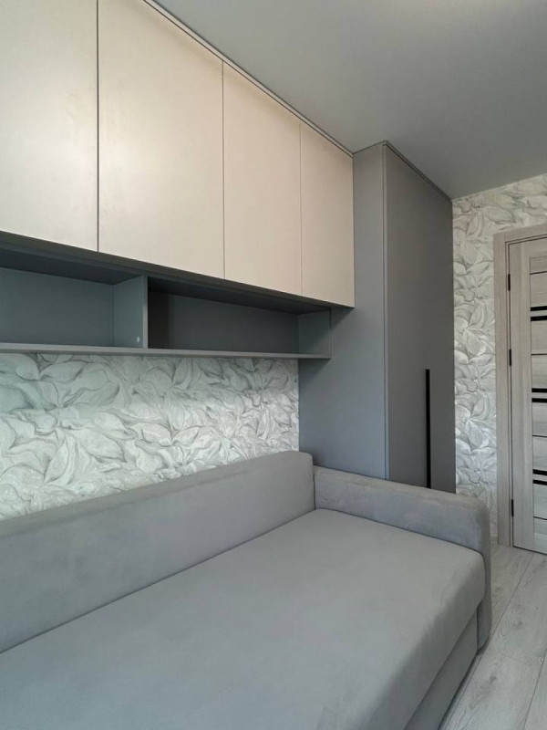 Мебльована підліткова кімната для дівчинки  - 1