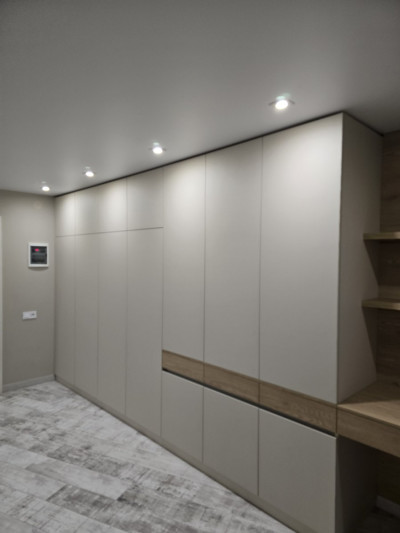 Зеркальный шкаф гармошка со скрытыми коммуникациями  - 2 2