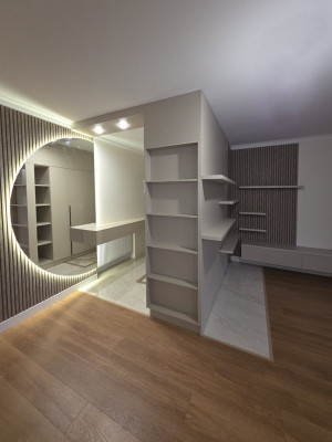 copy of П-подібна кухня з барною стійкою у сучасному преміум стилі  - 4