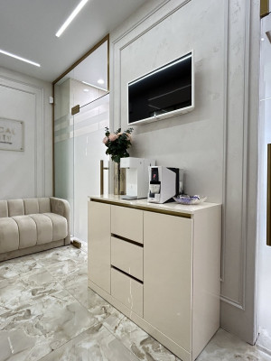 Medical Beauty Dermatology & Cosmetology — меблювання преміум салону краси  - 12