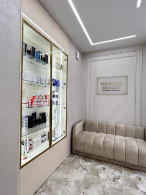 Medical Beauty Dermatology & Cosmetology — меблировка премиум салона красоты  - 14